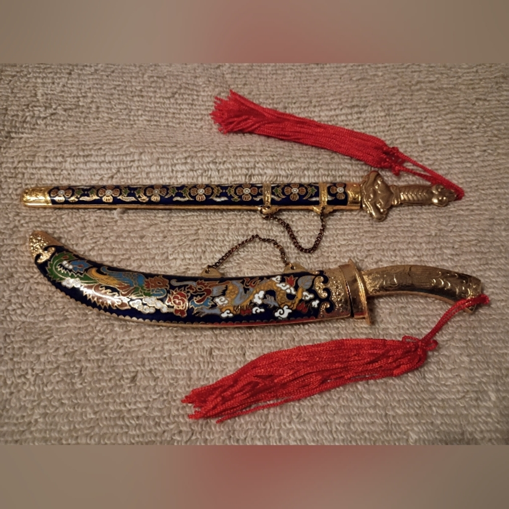 Vintage Chinese Dragon Cloisonne' Sword & Scabbard Letter Opener. - Picture 2 of 10